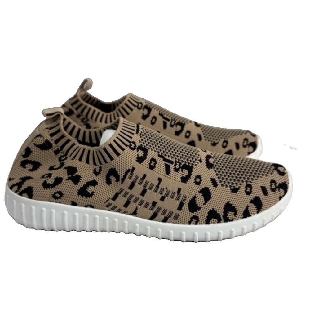 American Mettle Knit Sneaker sz 8.5 Leopard Print NEW # bag V-18
